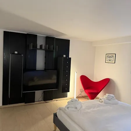 Villa Naehe Muenster 5 Schlafzimmern 10 Gaeste *